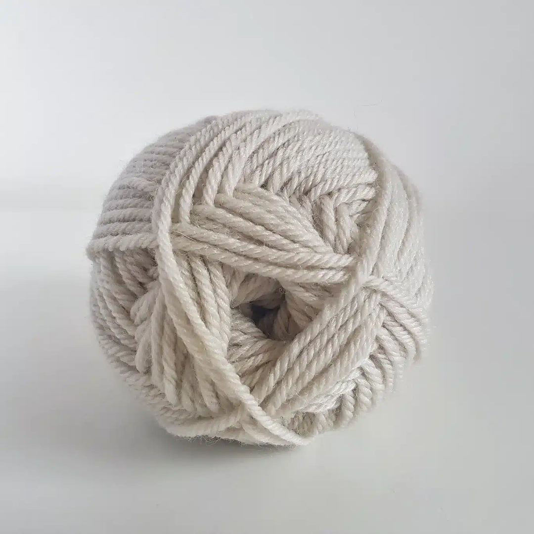 Woolly 8ply 100% NZ Wool