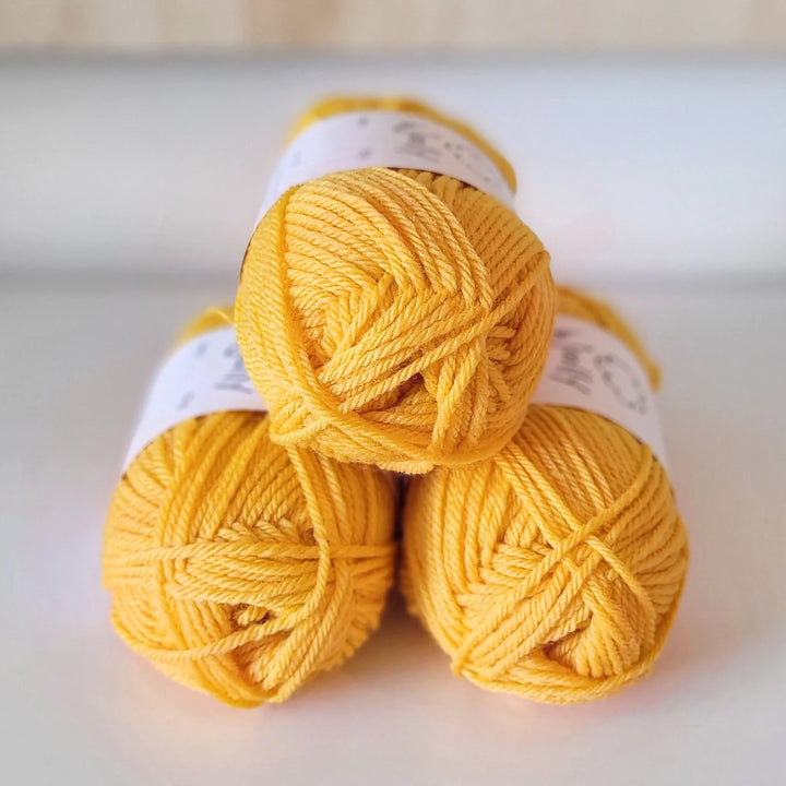 Woolly 8ply 100% NZ Wool