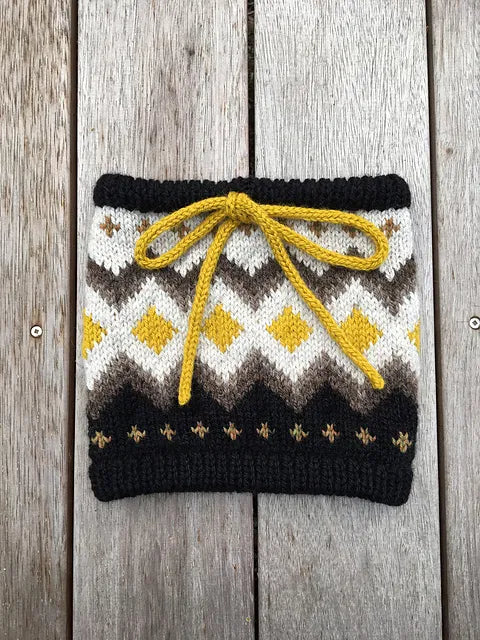 Bitterroot Cowl - Black Cat Knit Co - Printed Pattern