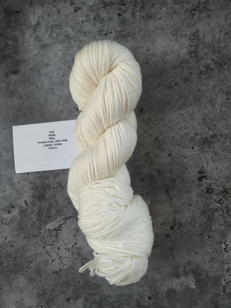 KiwiYarn-A High Twist Merino // 4ply