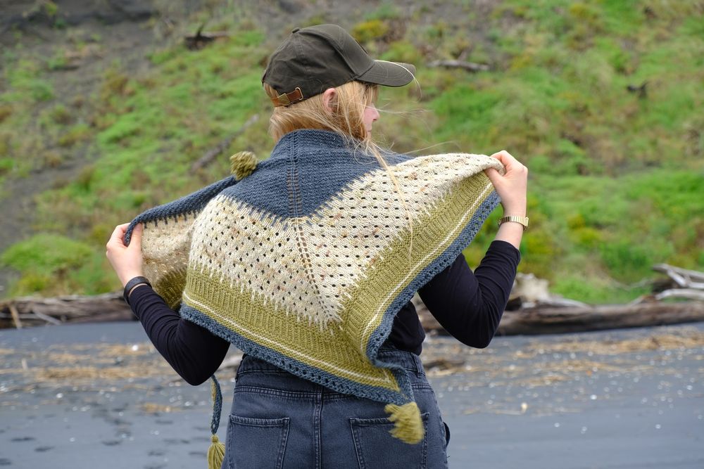 Black Sands Shawl - Digital Download