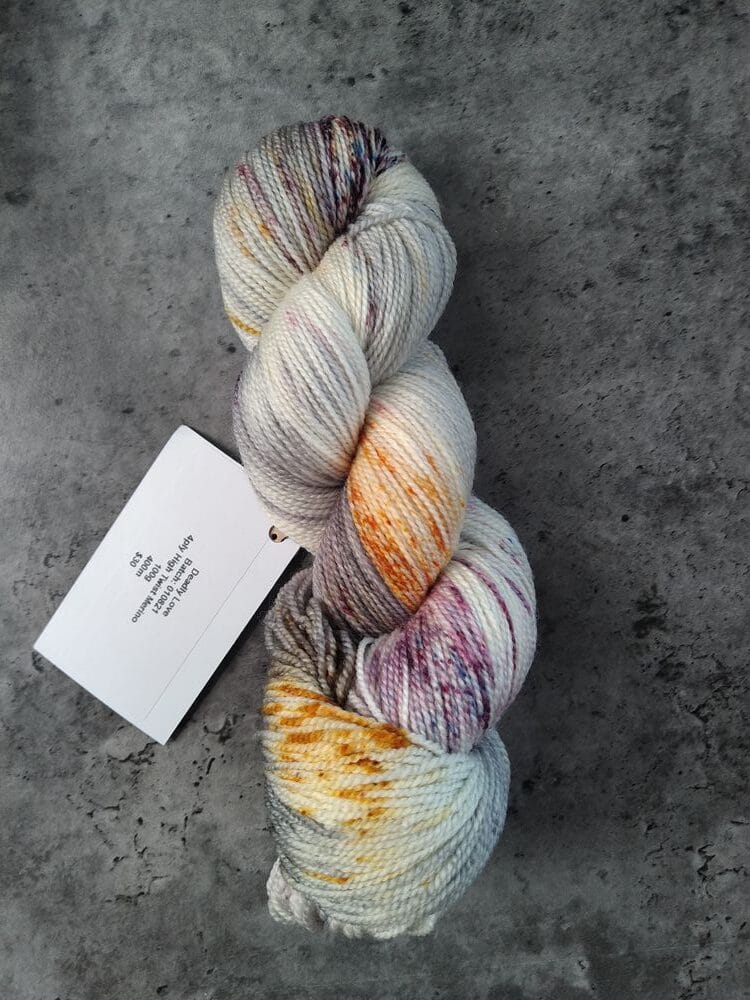 KiwiYarn-A High Twist Merino // 4ply
