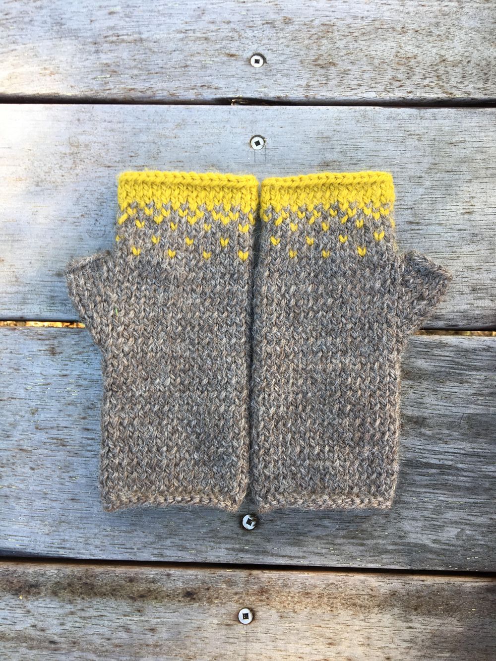 Driftless Mitts (Bulky) - Digital Download