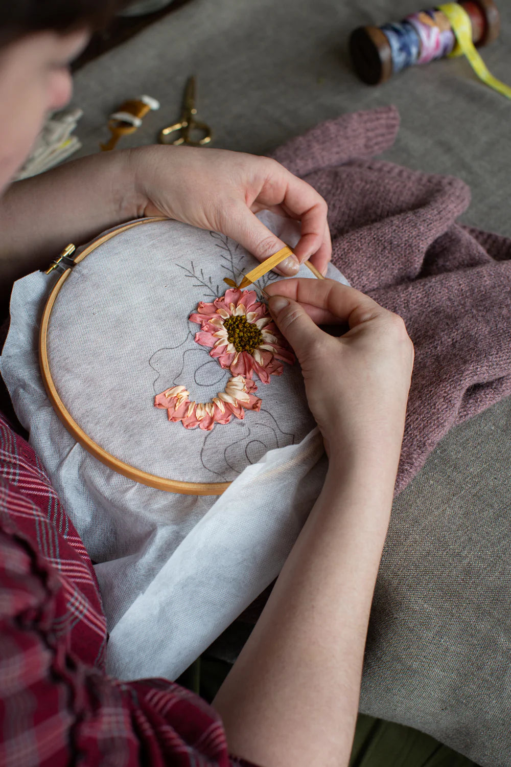 Embroidery on Knits // Laine
