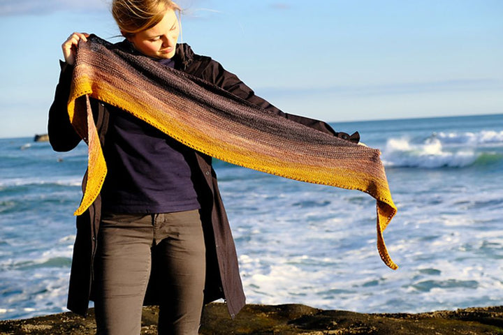 Everyday Fade Shawl - Digital Download
