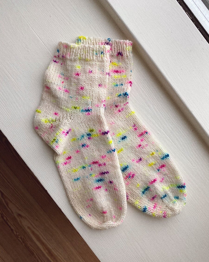 Everyday Socks Junior by Petite Knit - Printed Pattern