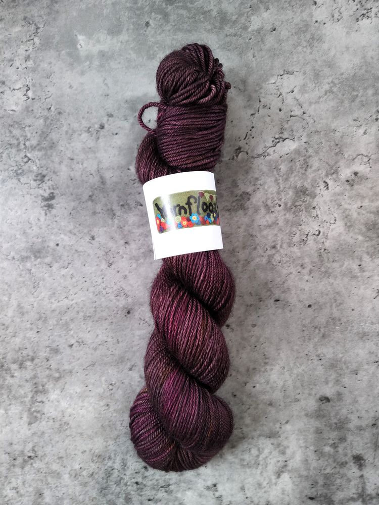 Yarnfloozy Staunch Merino Yak Silk // 8ply