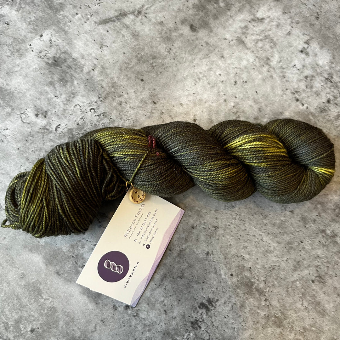 KiwiYarn-A High Twist Merino // 4ply