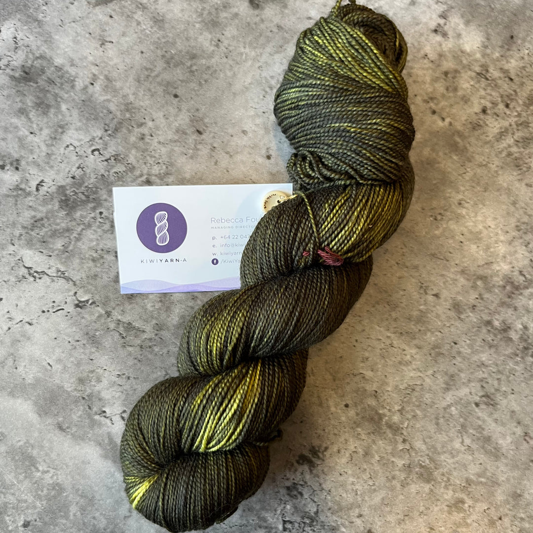 KiwiYarn-A High Twist Merino // 4ply