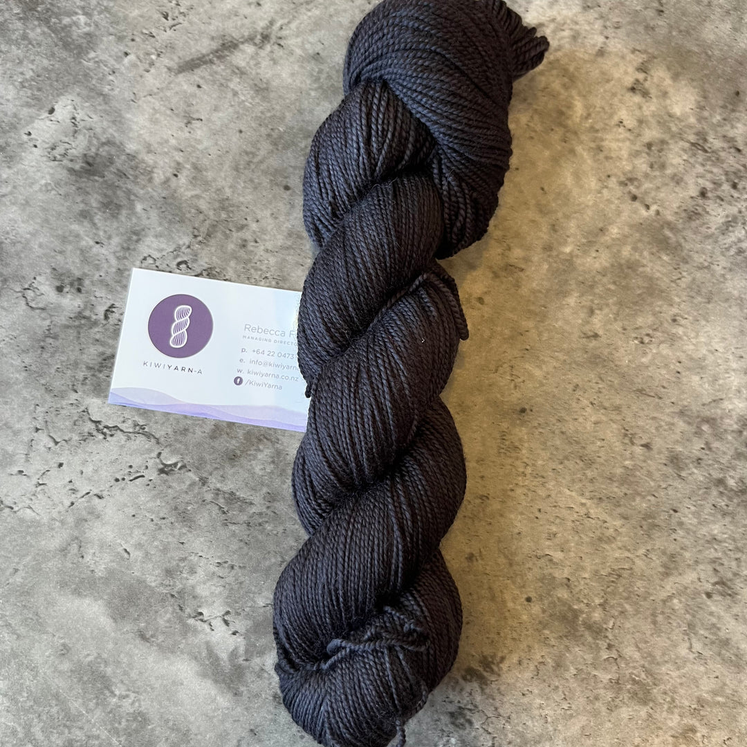 KiwiYarn-A High Twist Merino // 4ply