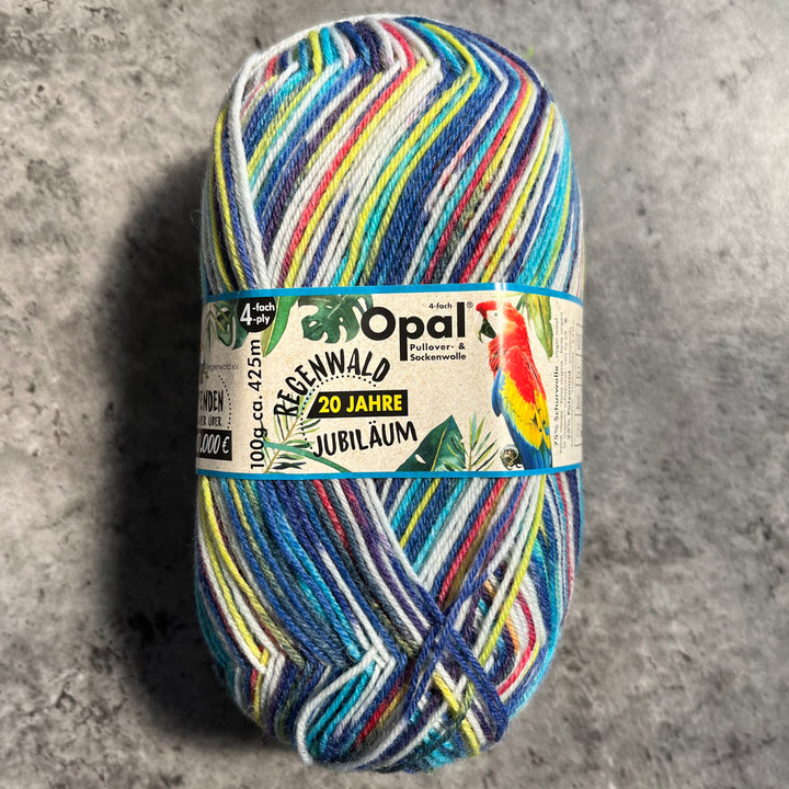 Opal Regenwald Self Patterning Sock Yarn // 4ply