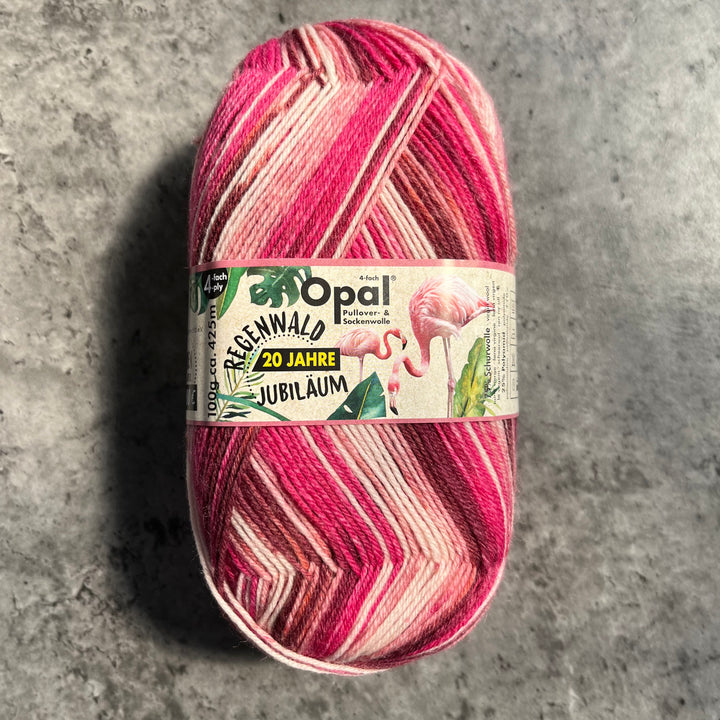 Opal Regenwald Self Patterning Sock Yarn // 4ply