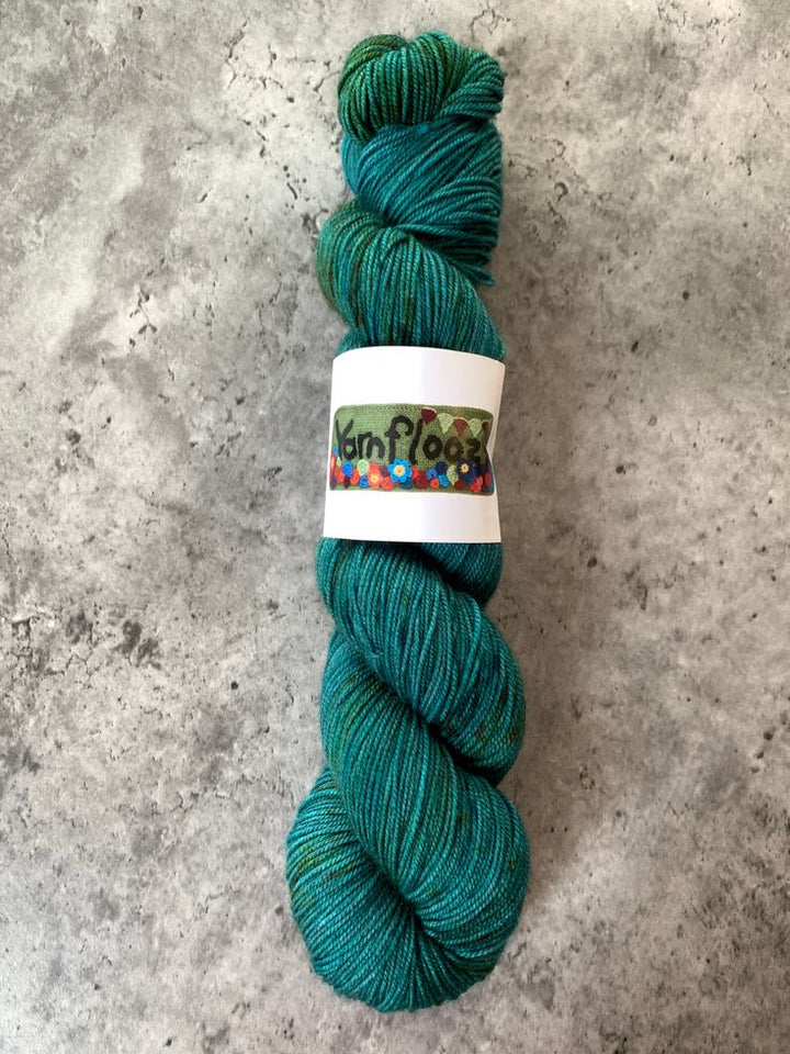Yarnfloozy Machinist Merino Yak Nylon // 4ply