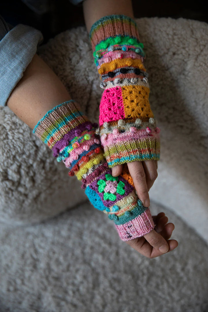 52 Weeks of Scrap Yarn // Laine