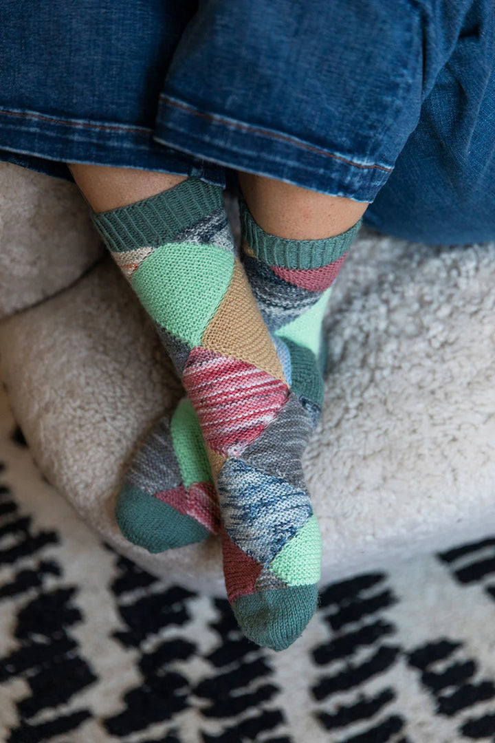 52 Weeks of Scrap Yarn // Laine