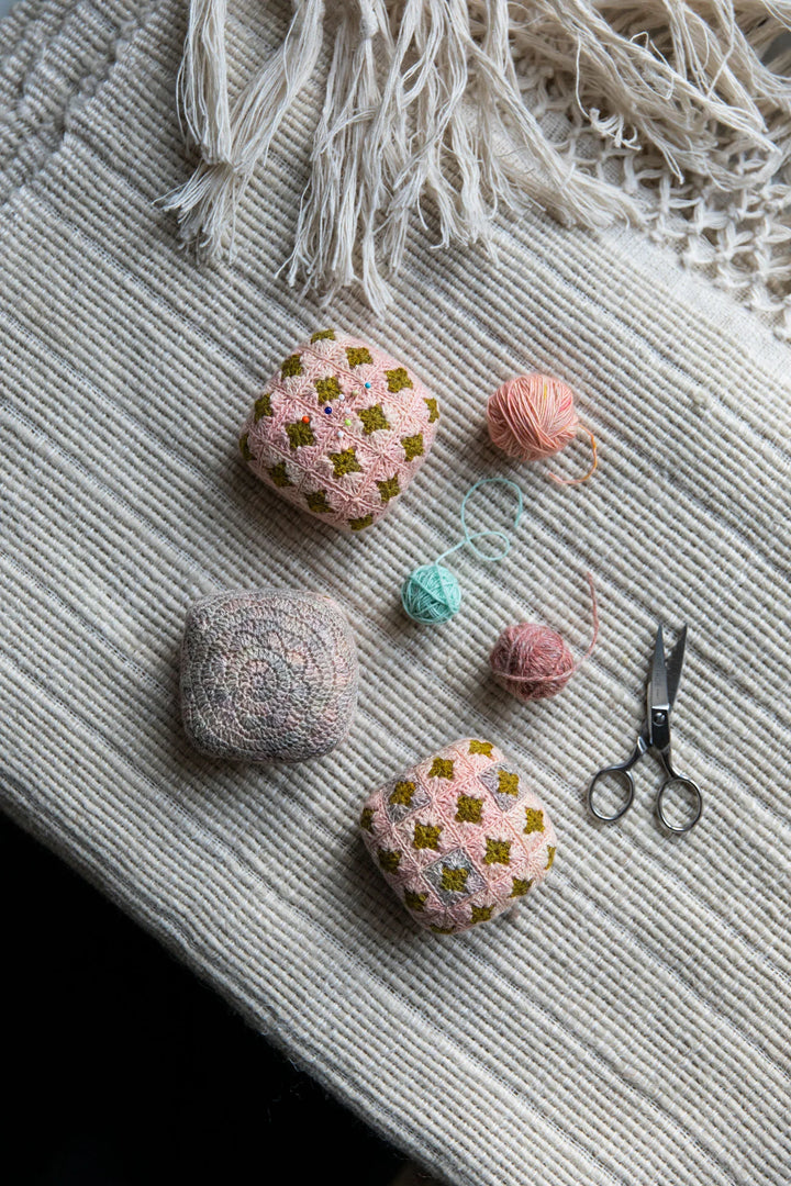 52 Weeks of Scrap Yarn // Laine