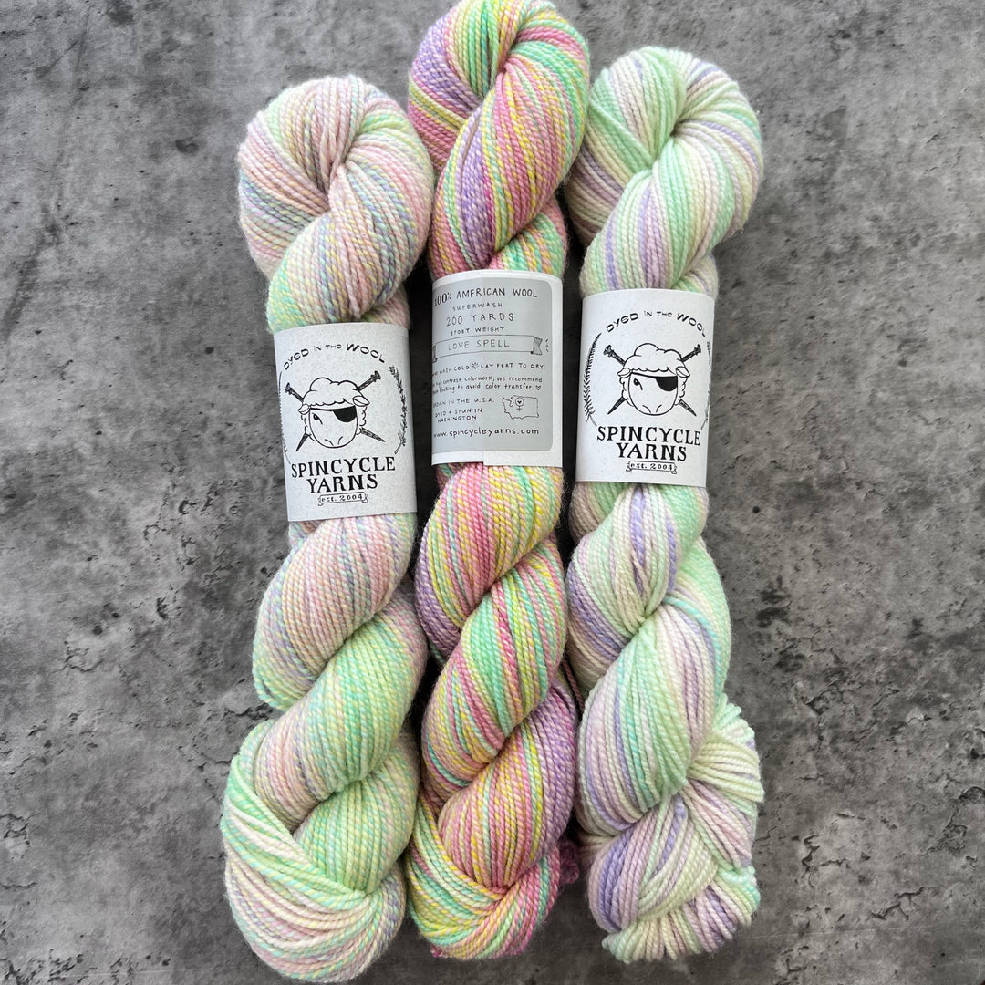 Spincycle Yarns // Dyed In The Wool // 5ply