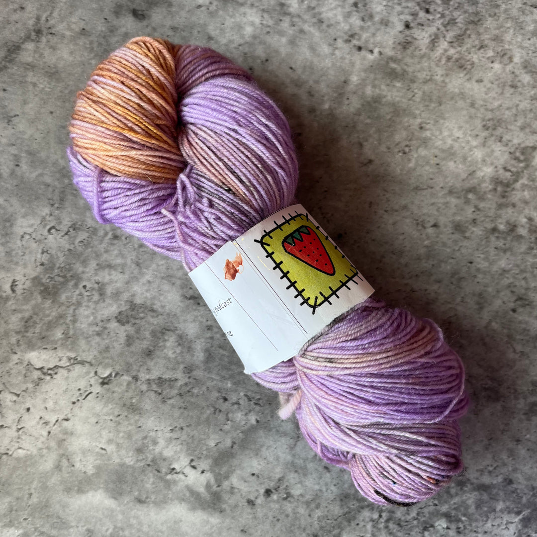 Strawberry Patches Yarns // Sock Yarn // 4ply