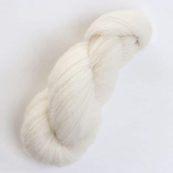 Ashford Merino Boucle Brushed Yarn // Undyed