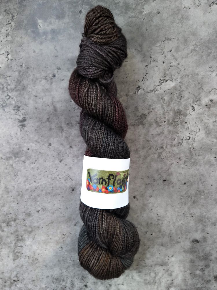 Yarnfloozy Staunch Merino Yak Silk // 8ply