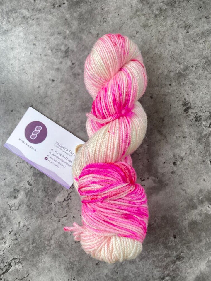 KiwiYarn-A Merino DK // 8ply