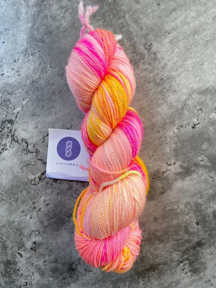 KiwiYarn-A High Twist Merino // 4ply
