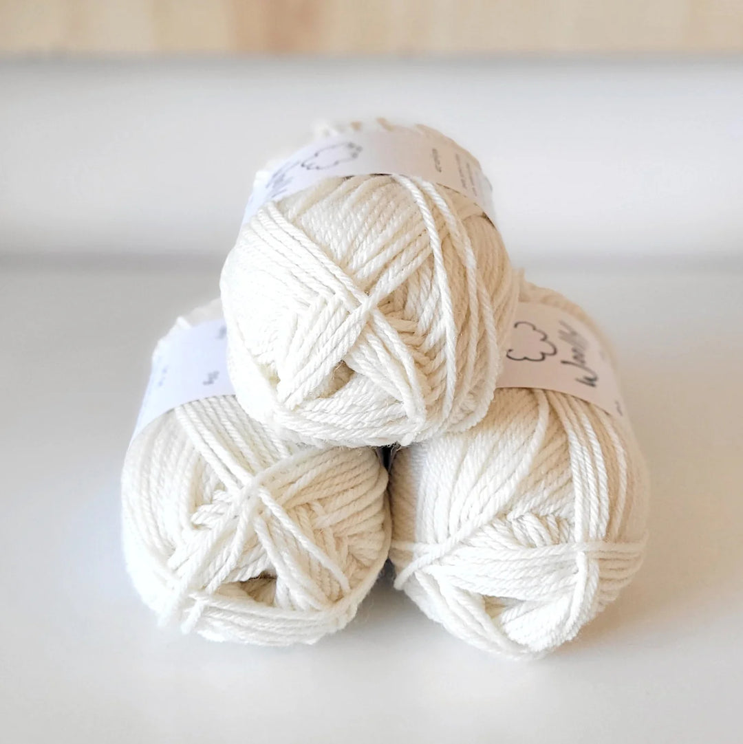 Woolly 8ply 100% NZ Wool