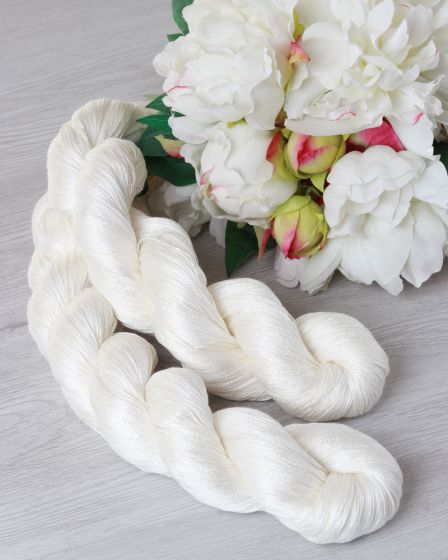 Ashford 100% Silk Yarn // Undyed