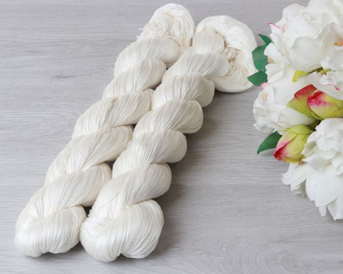 Ashford 100% Silk Yarn // Undyed