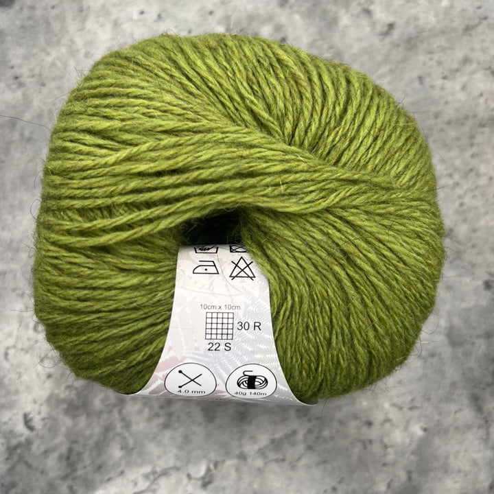 Countrywide // Purrino Possum 8ply