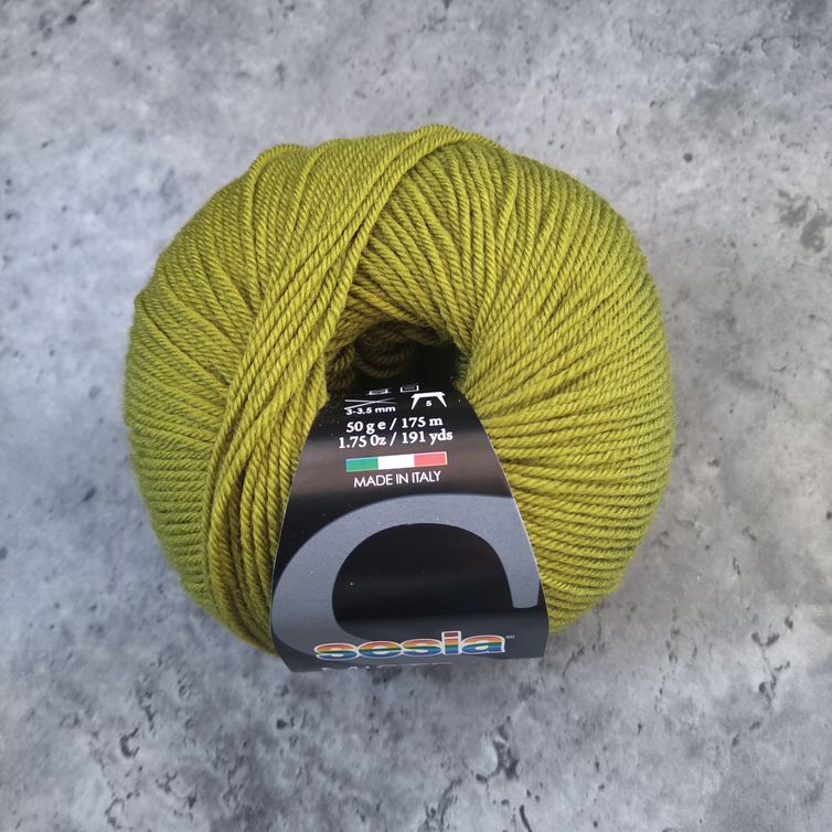 Sesia // Mistral Unshrinkable Merino // 4ply