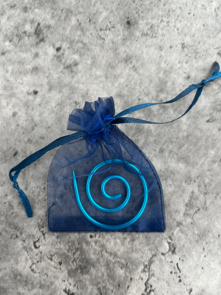 Spiral Cable Needle