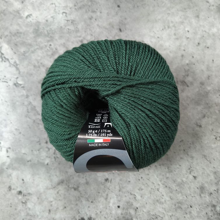 Sesia // Mistral Unshrinkable Merino // 4ply