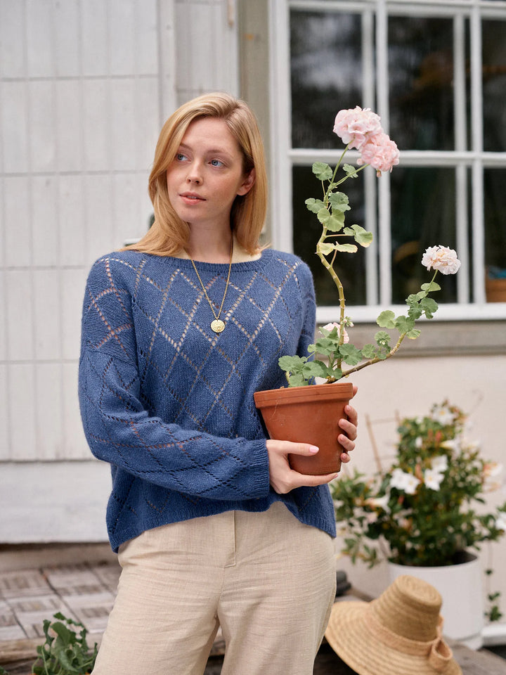 Laine Magazine
