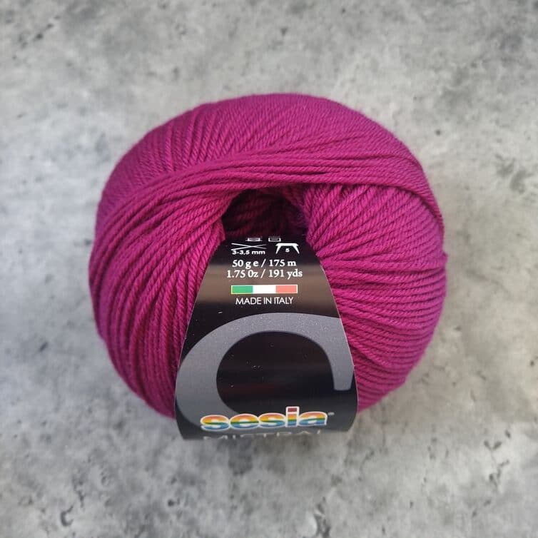 Sesia // Mistral Unshrinkable Merino // 4ply