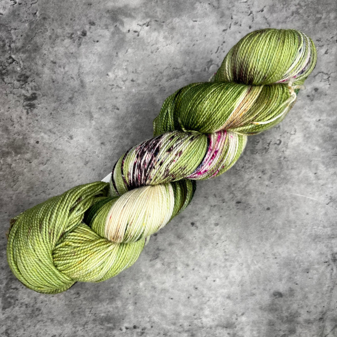 KiwiYarn-A High Twist Merino // 4ply