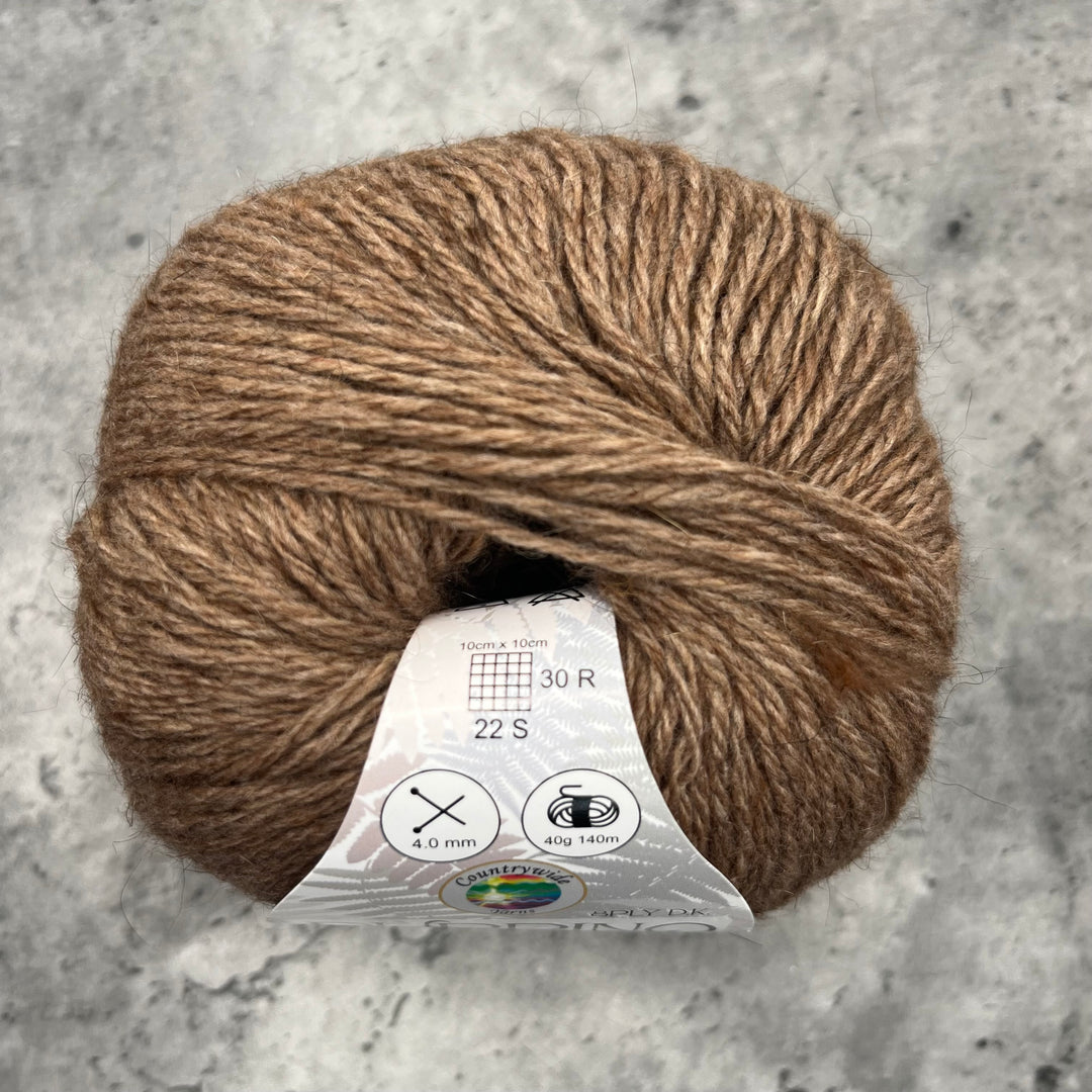 Countrywide // Purrino Possum 8ply