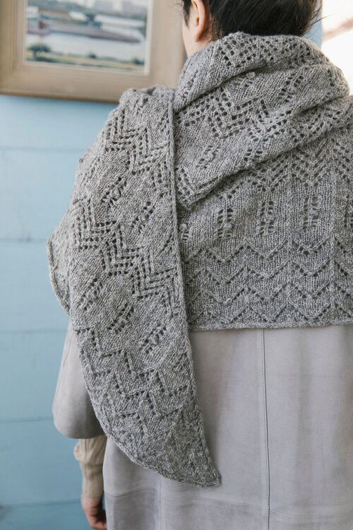 52 Weeks of Shawls // Laine