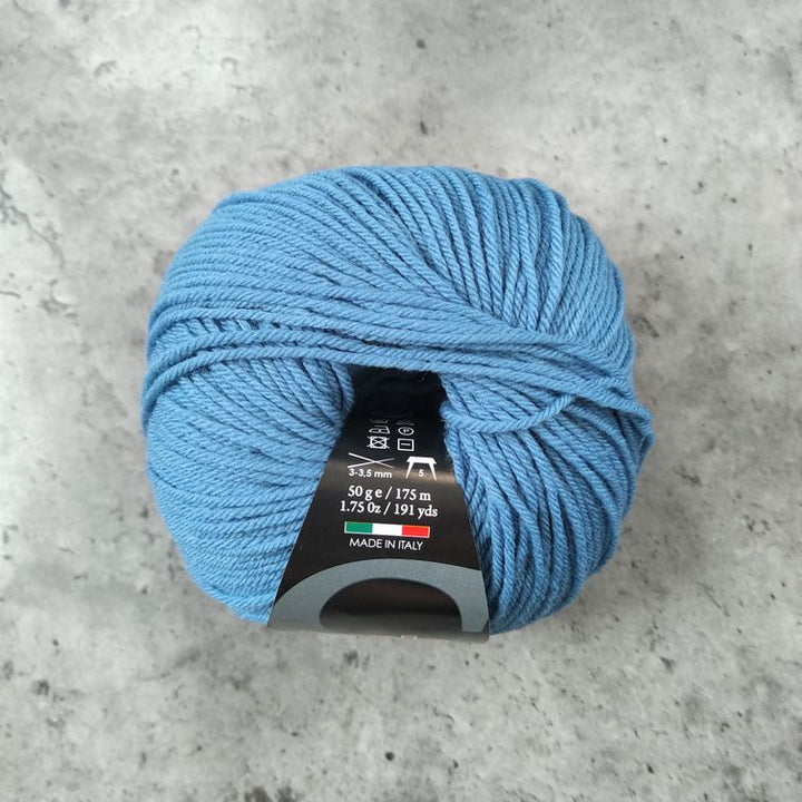 Sesia // Mistral Unshrinkable Merino // 4ply