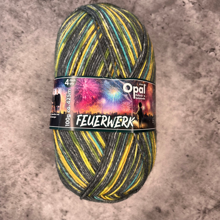 Opal Feuerwerk Sock Yarn // 4ply