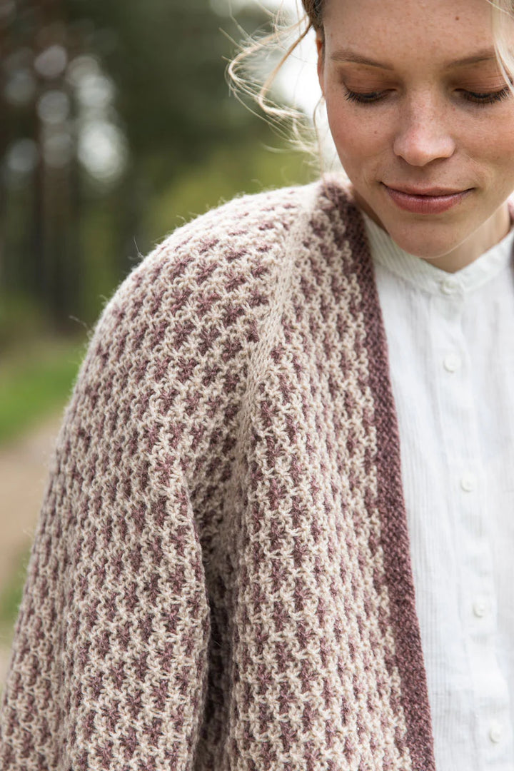 Tukubook: Nordic Knits. Silent Strength. Laine