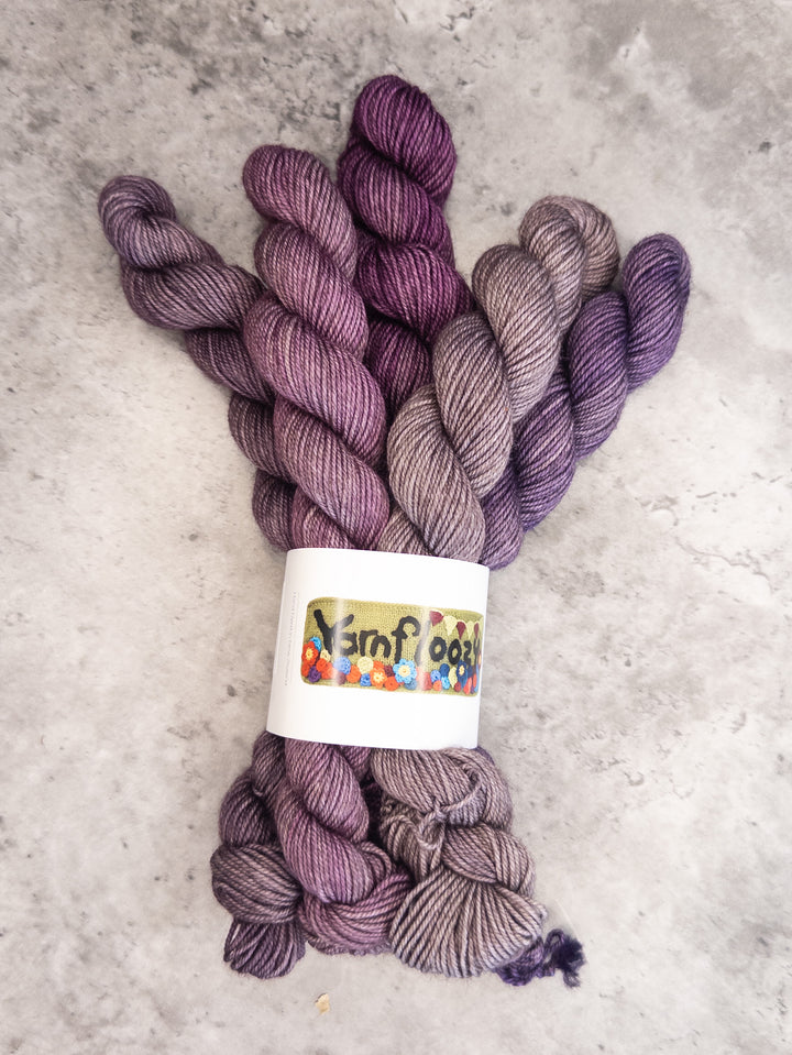 Yarnfloozy Machinist // Mini Skein Sets // 4ply