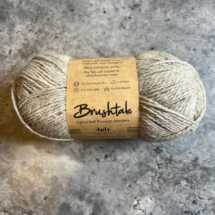 Brushtale Upcycled Possum Merino Yarn // 4ply