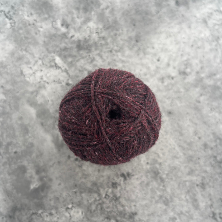 Brushtale Upcycled Possum Merino Yarn // 4ply