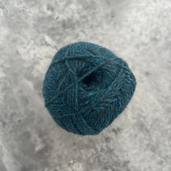 Brushtale Upcycled Possum Merino Yarn // 4ply