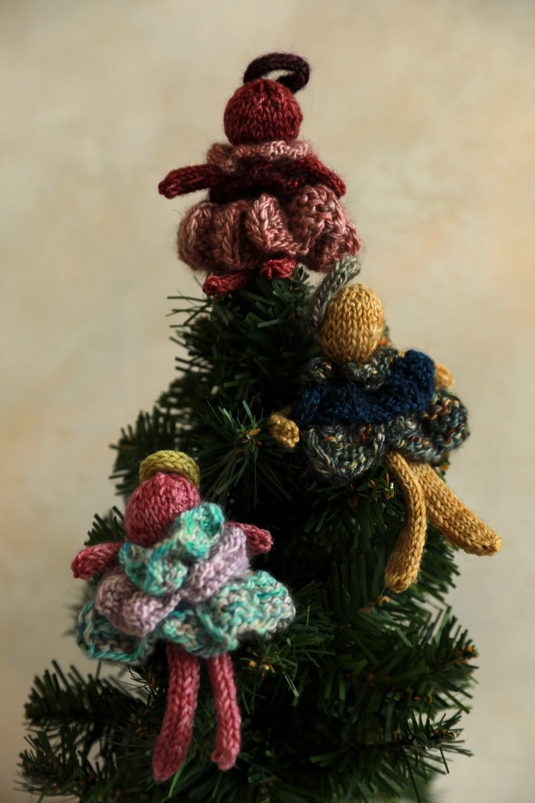 Qing Fibre Christmas Fairy Holiday Kit