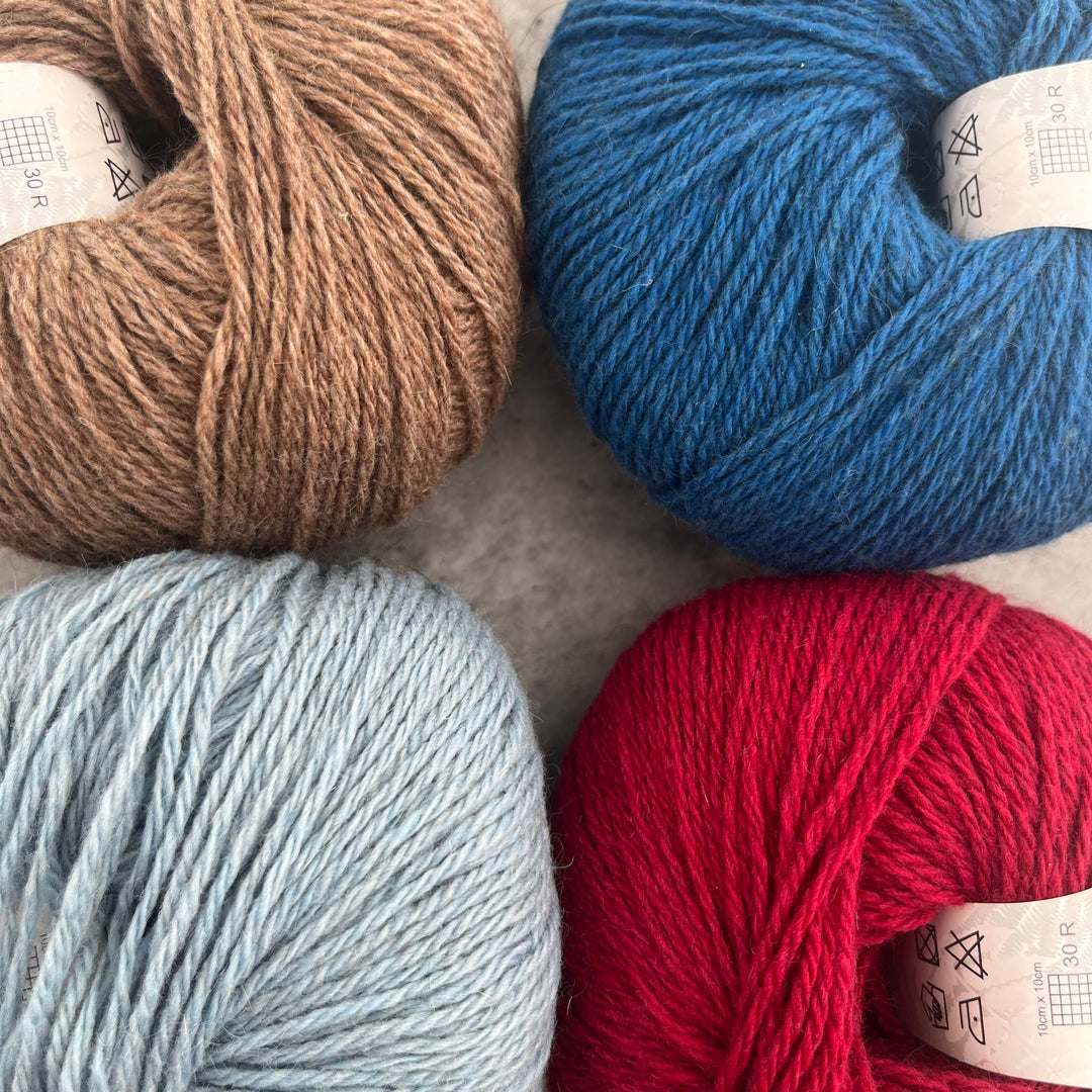 Countrywide Purrino Possum 8ply