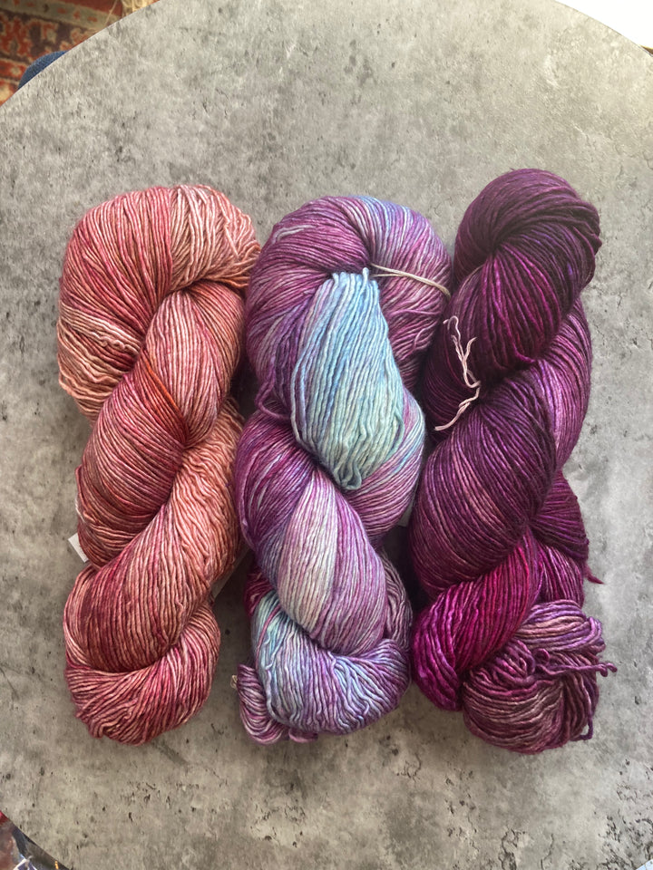 Summer ShawlAlong Yarn Kit - Current Mood by Lesley Anne Robinson