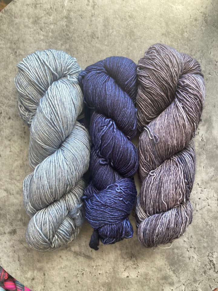 Summer ShawlAlong Yarn Kit - Current Mood by Lesley Anne Robinson