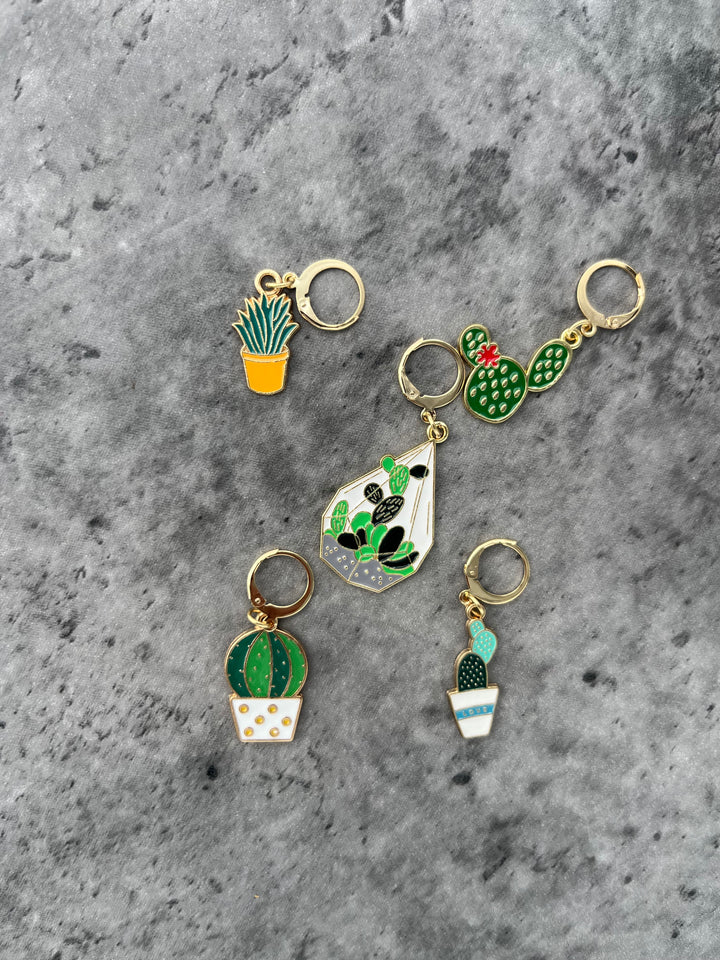 Cactus & Succulent Stitch Markers